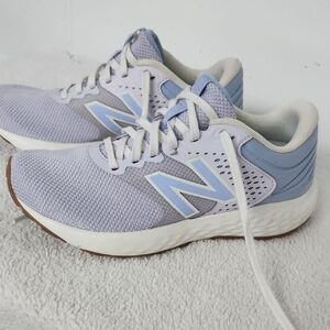 New Balance Women's Blue Running Shoes